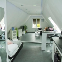 TRUTH Studio - Queensize Bett - Netflix - Küche - Bild 8