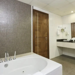 City Premiere Marina Hotel Apartments thumbnail 25