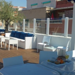 Lisbon Terrace Suites Apartment for Large Groups with Amazing Terrace - Bild 15