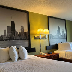 Super 8 by Wyndham Pontiac thumbnail 4