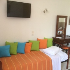 Maroulinas Boutique Apartments & Studios thumbnail 5