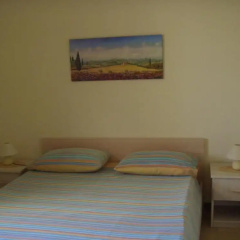 Sybaris B&B thumbnail 4