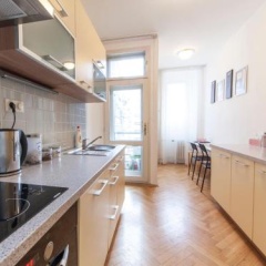 Modern Central Apartment Dlouhá - Bild 11