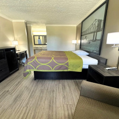 Super 8 by Wyndham Picayune thumbnail 22