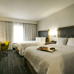 Hampton Inn & Suites Dallas/Ft. Worth Airport South thumbnail 3