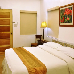 The Carmelence Lodge thumbnail 5