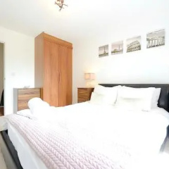 Woking Town Centre by Deilamy Homes thumbnail 2