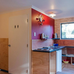 Te Hui House thumbnail 1