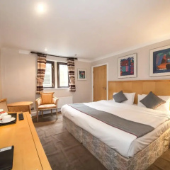 The Rock Hotel thumbnail 5
