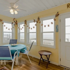 Yellow Bird 2 Bedroom Home by RedAwning thumbnail 10