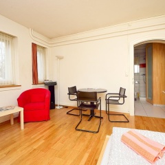 Garden Studio Apartment Zürichberg - Bild 1