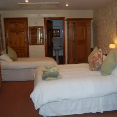 The Quarry House thumbnail 1