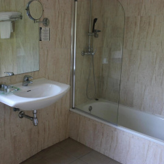 Hotel Suites Feria de Madrid - Bild 8