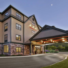 Hampton by Hilton Bar Harbor thumbnail 1