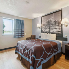 Super 8 by Wyndham Kenosha/Pleasant Prairie thumbnail 6