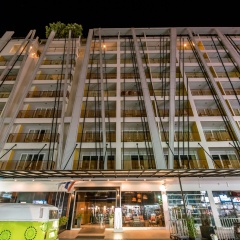 ASHLEE Hub Hotel Patong - Bild 1