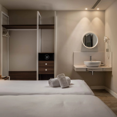 Arya Stadium Hotel - Bild 7