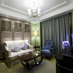 Yarrow Hotel thumbnail 5