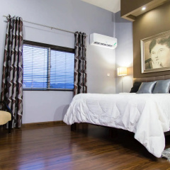 New Kingston Apartment at The Palms thumbnail 17