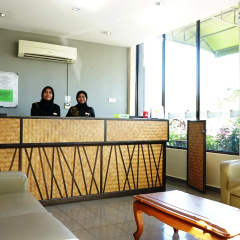 Baron Waterfront Hotel thumbnail 11