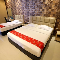 New Surya Hotel - Bild 3