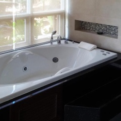 Karon Suite Apartment - Bild 9