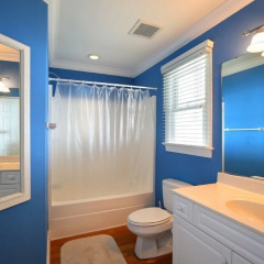 Sweet Dreams Private  4 Bedroom Home by RedAwning thumbnail 8