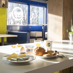 B&B HOTEL Rostock-Broderstorf - Bild 13