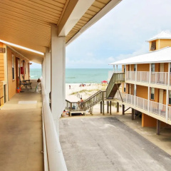 Sunrise Village 214 thumbnail 16