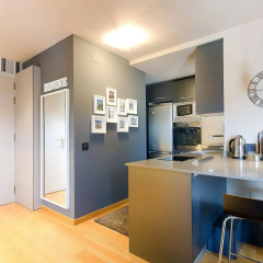 You Stylish Barcelona Apartments City Centre thumbnail 8