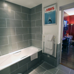 Royal Hotel Cardiff by Belvilla thumbnail 8
