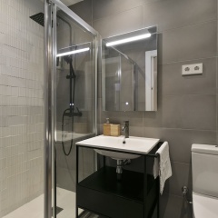 Modern Catalan Apartments by Olala Homes - Bild 8