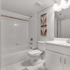 The Club at Brickell Bay Luxury Suites - Bild 8