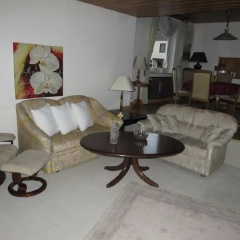 Entire house, quiet city location, garden, parking - Bild 1