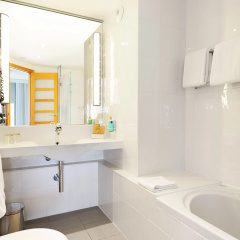 Novotel Barcelona City - Bild 10