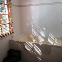 Sutton Forest Cottage thumbnail 8