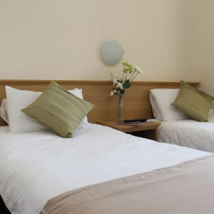 The Rowton Hotel thumbnail 4