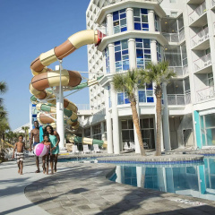 Crown Reef Resort thumbnail 14