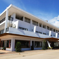 Coron Gateway Hotel & Suites