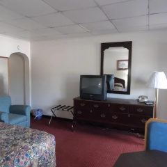 Tazewell Motel thumbnail 2