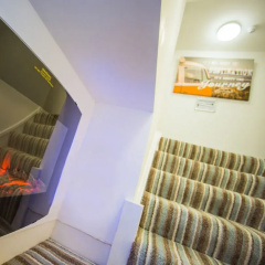 Solar Strand Express Hotel thumbnail 1