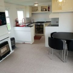 Park Home in Marine Holiday Park thumbnail 11