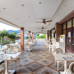 Alexandra Golden Boutique Hotel thumbnail 21
