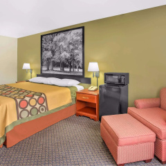 Super 8 by Wyndham Galva thumbnail 7