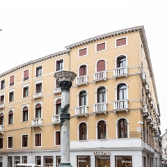 San Teodoro Palace Luxury Apartments - Bild 1