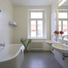 James Hotel & Apartments - Bild 7