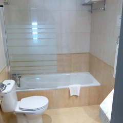 Hotel Moderno Barcelona - Bild 9