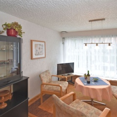 Lovely Holiday Home With Terrace, Garden, Awning, Heating - Bild 8