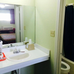 Super Inn and Suites thumbnail 11