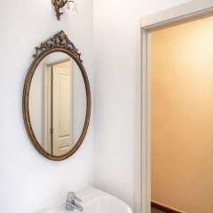 dHomes -Apartments Rooms- Galleria Gold - Bild 7